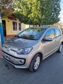 Volkswagen Up! High 1.0 2015